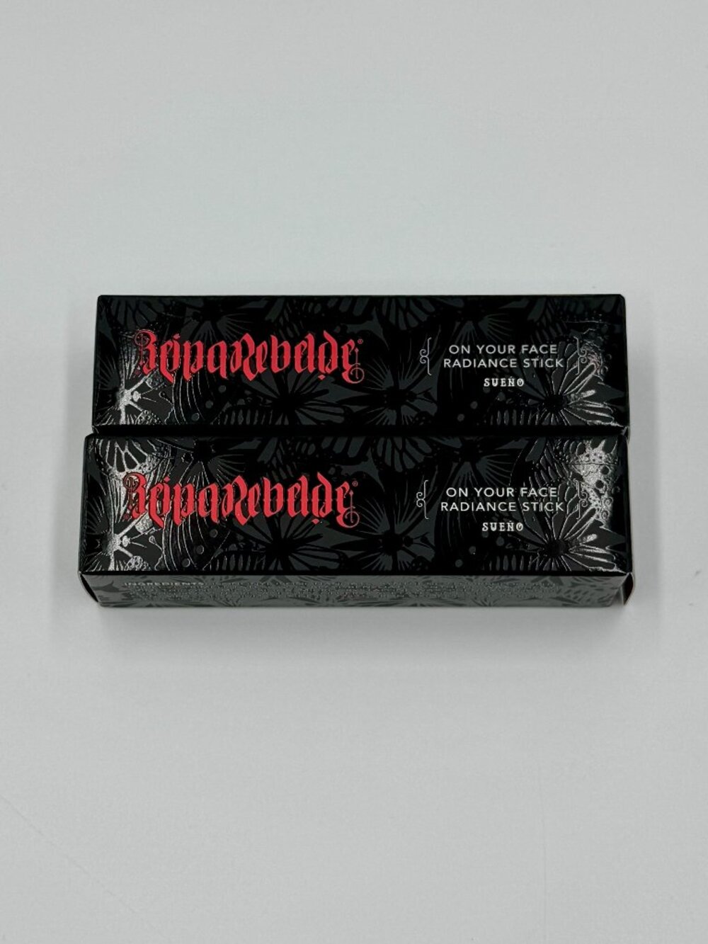 2 Reina Radiance Face Sticks Sueno